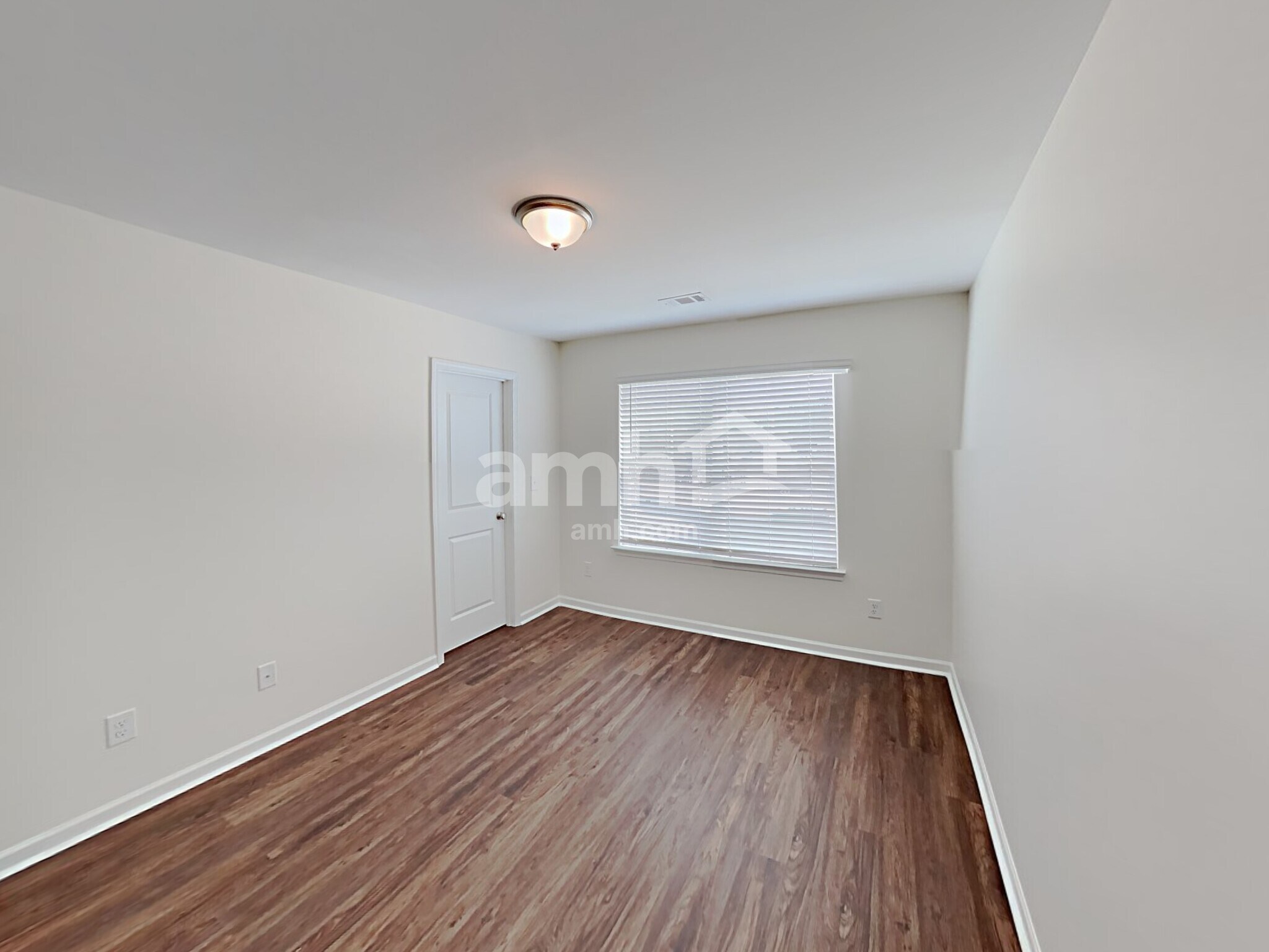 Building Photo - 46 Camp dr