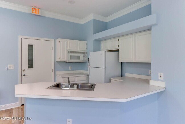Building Photo - 170 Veracruz Dr