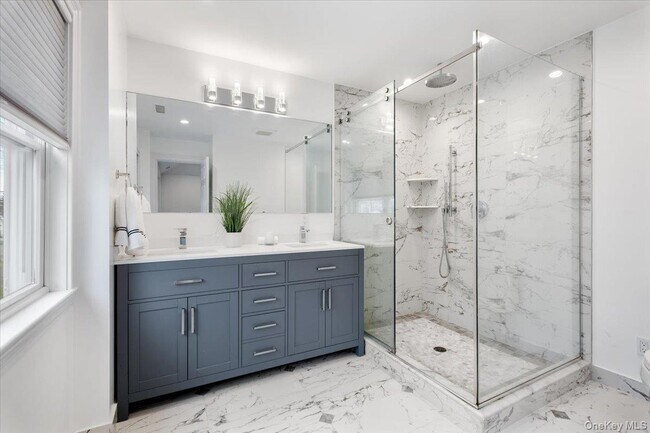 Building Photo - 109 Lee Rd