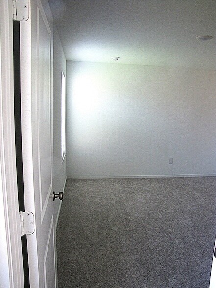 Building Photo - 17955 Valle Cupa Ln