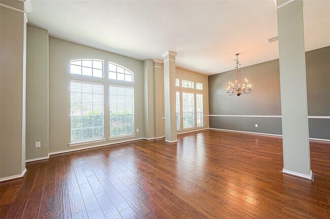 Building Photo - 5806 Sage River Ct