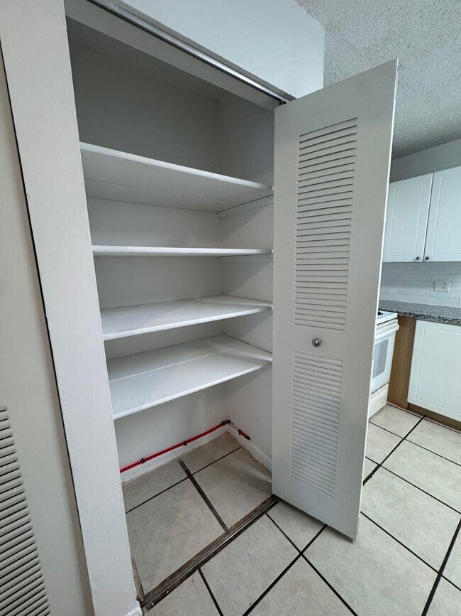 Building Photo - 10551 NW 45th St