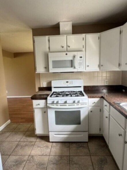 Building Photo - 2272 Bold Springs Rd