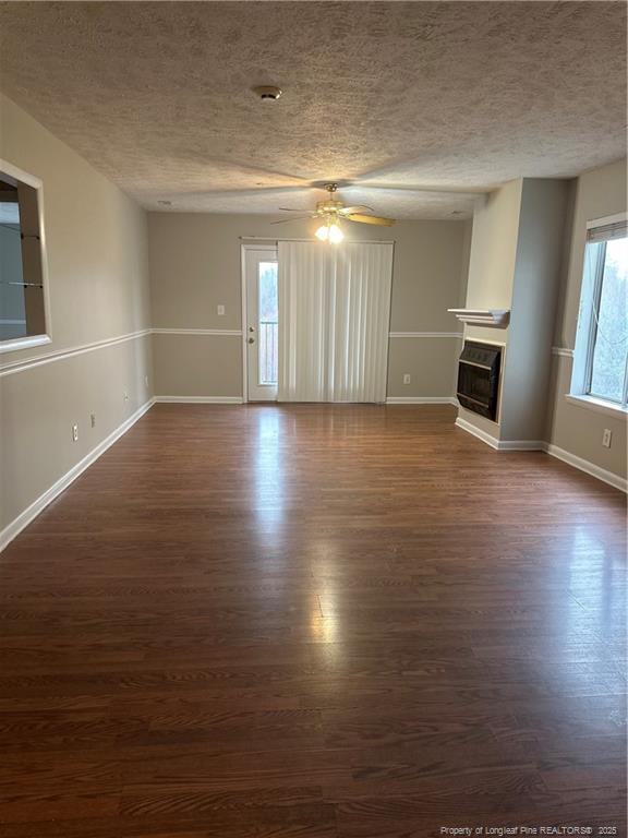 Building Photo - 3385 Galleria Dr
