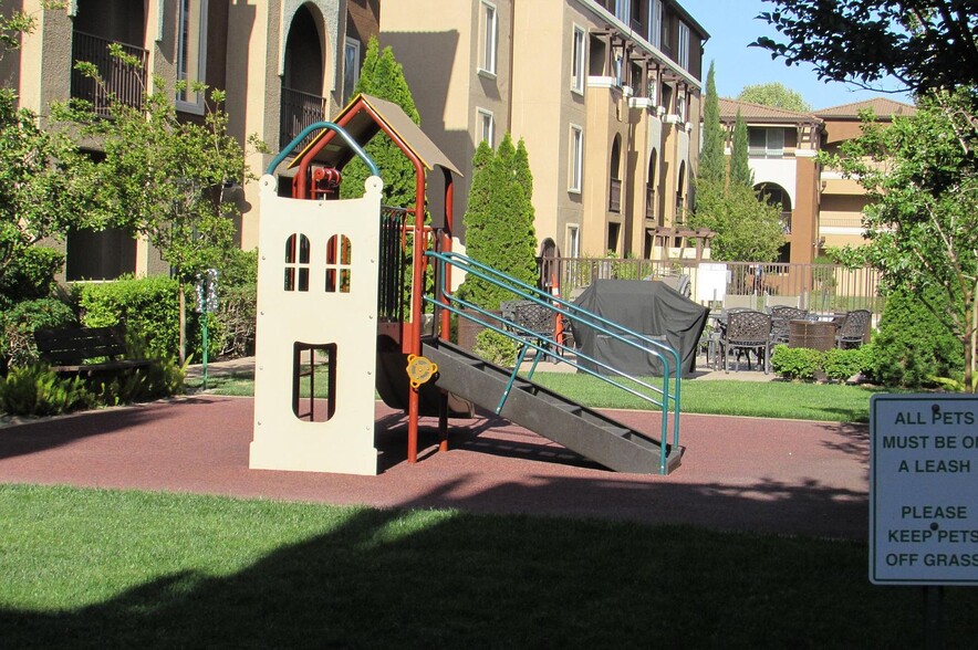 Play area in Courtyard - 801 S Winchester Blvd
