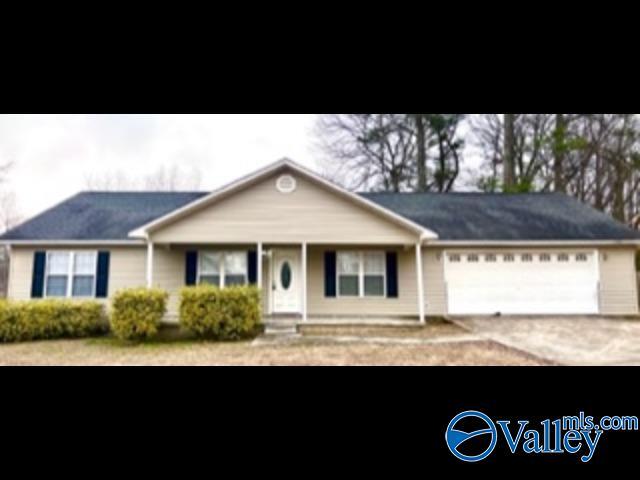 Primary Photo - 505 Honeysuckle Ln