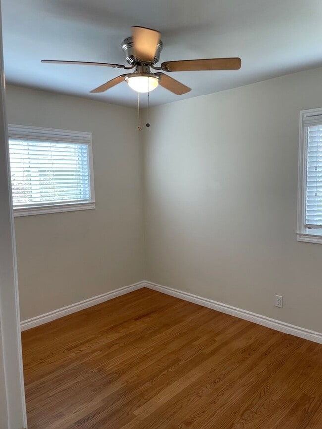 Building Photo - Beautiful Southwood Home for Lease