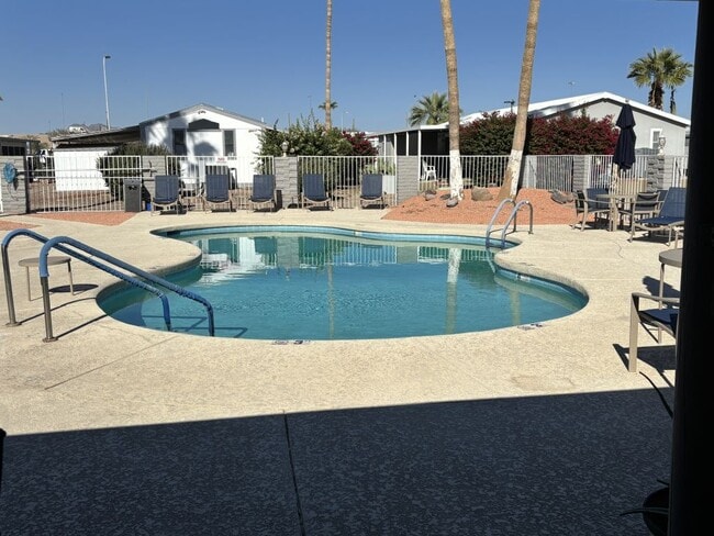 Building Photo - 3405 S Tomahawk Rd