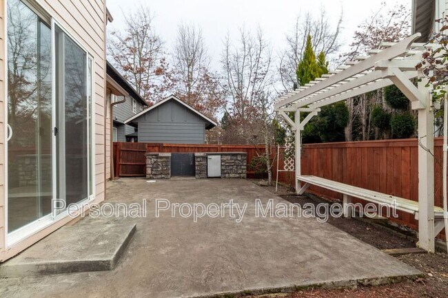 Building Photo - 17407 SE 23rd Way