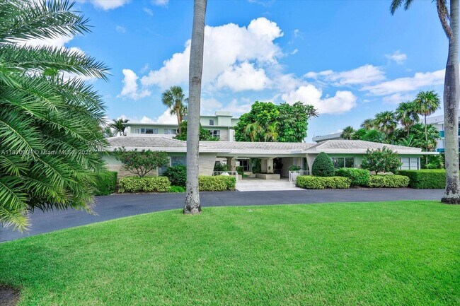 Building Photo - 286 Bal Bay Dr