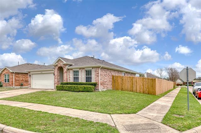 Building Photo - 206 Lakehurst Dr