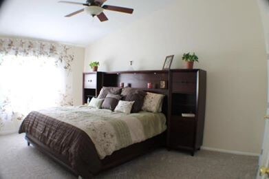 Master bedroom - 349 Bluestone Ct