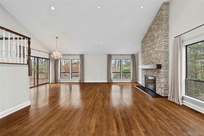 Building Photo - 1 Yale Dr