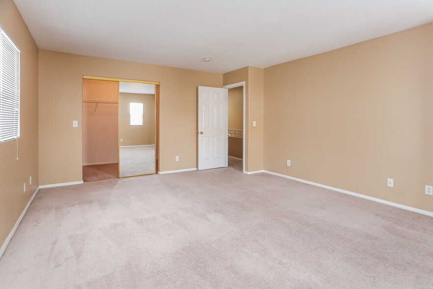 Building Photo - 1449 Morro Creek St