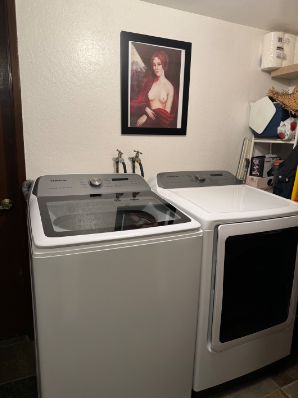 Building Photo - 355 Tramway Dr