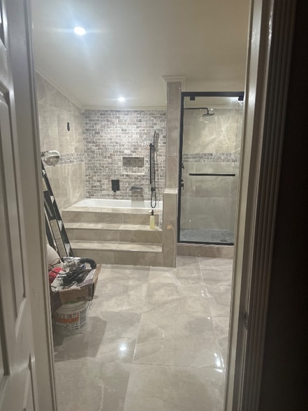 Building Photo - 881 Whaler Pl