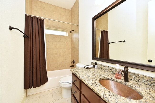 Building Photo - 13117 Stoneleigh Terrace Dr