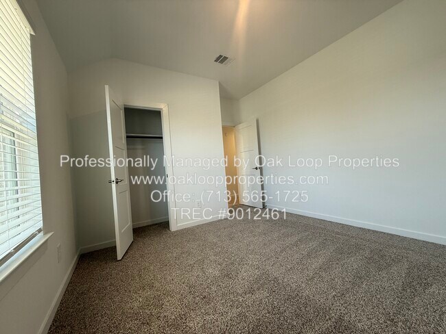 Building Photo - 1524 Sunrise Gables Dr