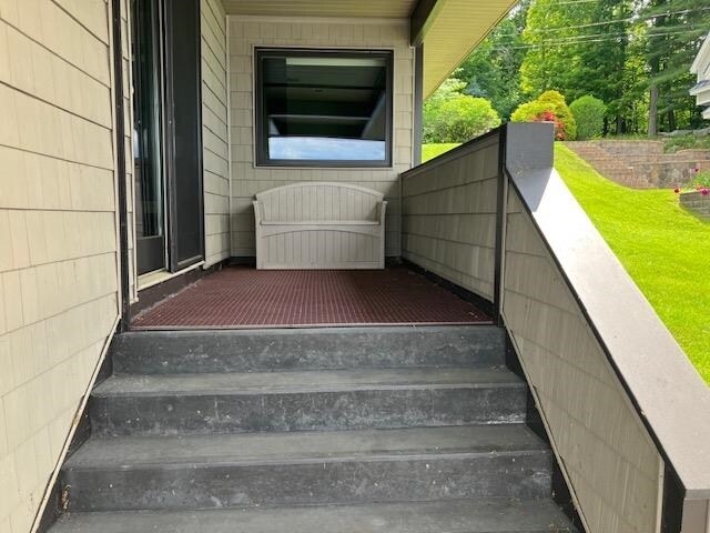Building Photo - 20 Bonardi Dr