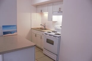 Building Photo - 33590 Shifting Sands Trail