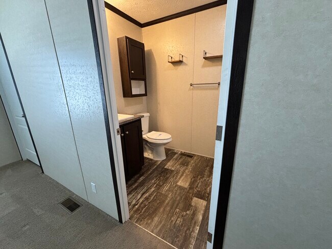 Building Photo - 158 Washington