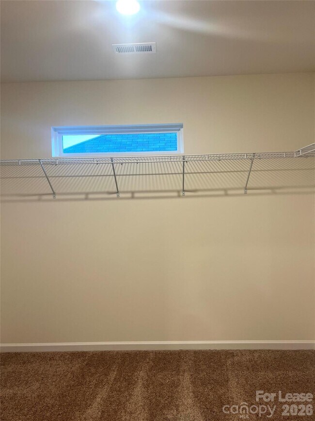 Building Photo - 7117 Bentz St