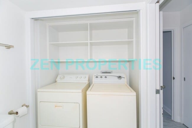 Building Photo - studio for rent at Lunalio Tower