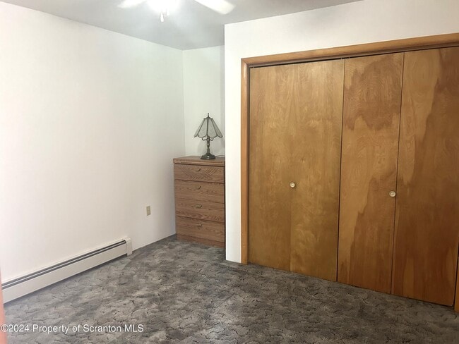 Building Photo - 80 Worth Church Rd