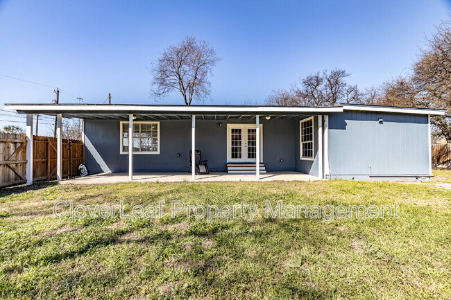 Building Photo - 161 Carle Ave