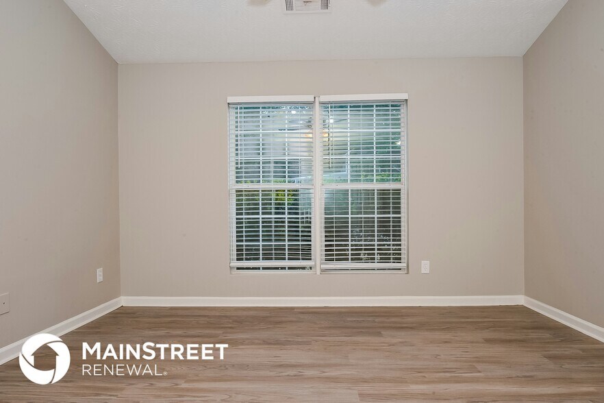 Building Photo - 3068 Brook Ln