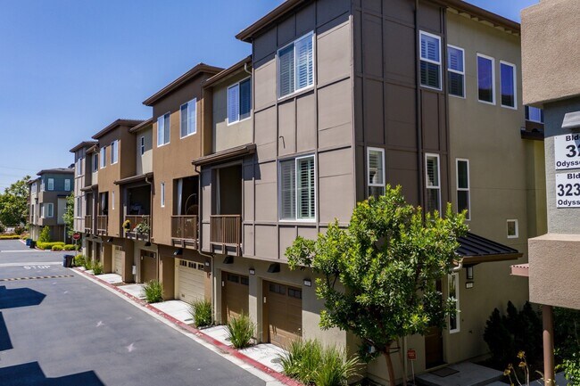 Building Photo - Coming soon - 2Bed/2.5Bath TOWNHOUSE FOR RENT IN MILPITAS - $3,850/mo