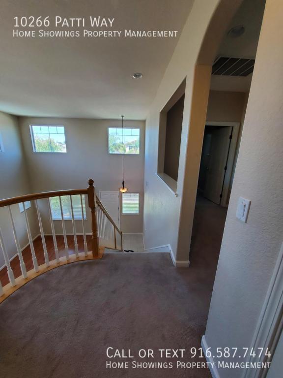 Building Photo - 10266 Patti Way