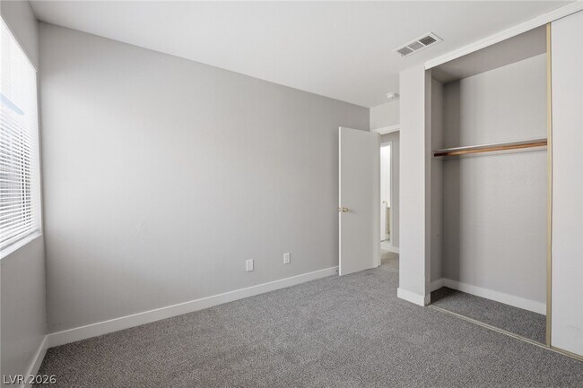 Building Photo - 5797 Dana Rogers Dr