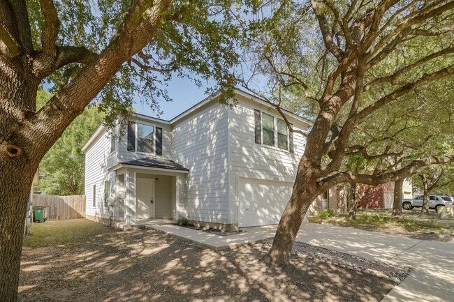 Building Photo - 6812 Doyal Dr