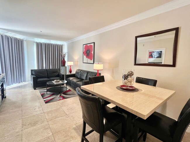 Building Photo - Meridian FURNISHED 2 BDR /2 BATH Luxury Co...