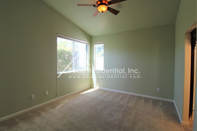 Building Photo - Very Nice 3bd/2ba Elk Grove Home in Laguna...