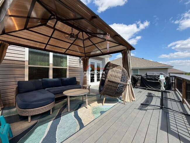 Building Photo - 5469 Merlin