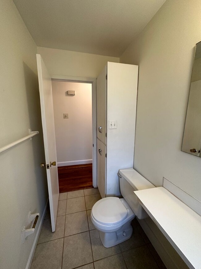 Building Photo - 3 Bed/2 Bath in Seneca, SC