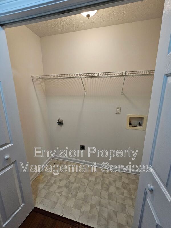 Building Photo - 1775 Graystone Dr