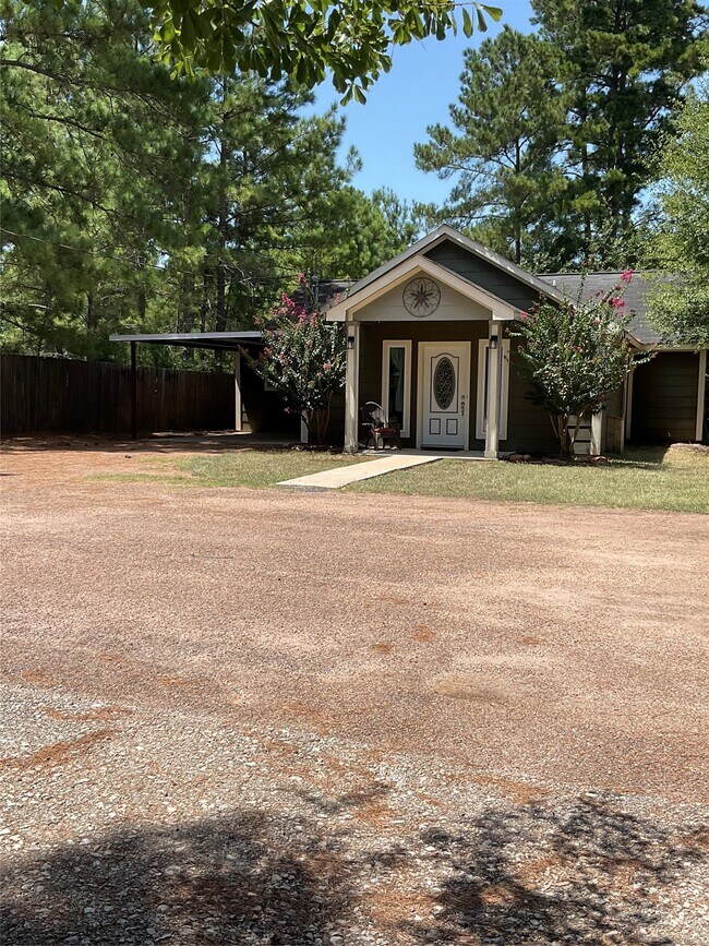 Building Photo - 42906 O'Neal Ln