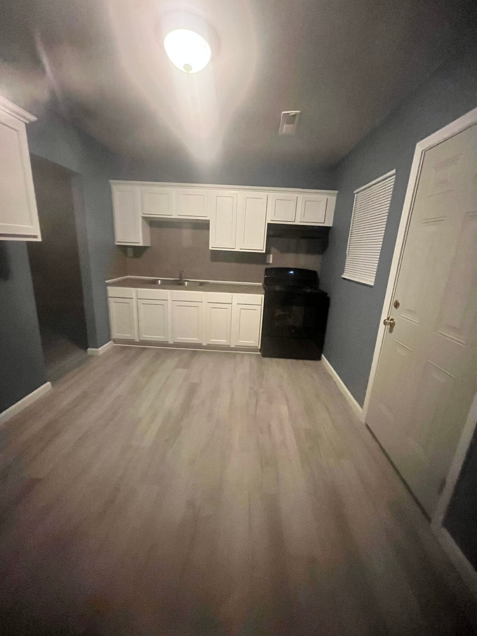 Building Photo - 4513 13th Ave N