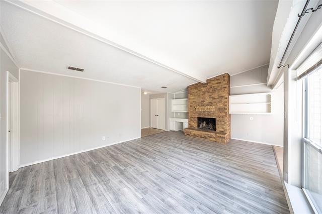 Building Photo - 2731 Forest Grove Dr