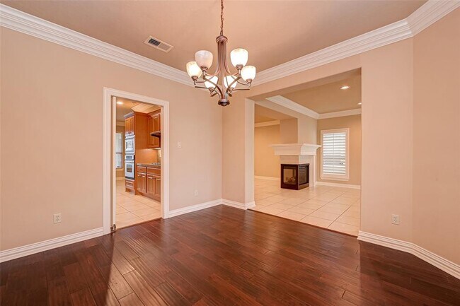 Building Photo - 14426 Summerleaf Ln
