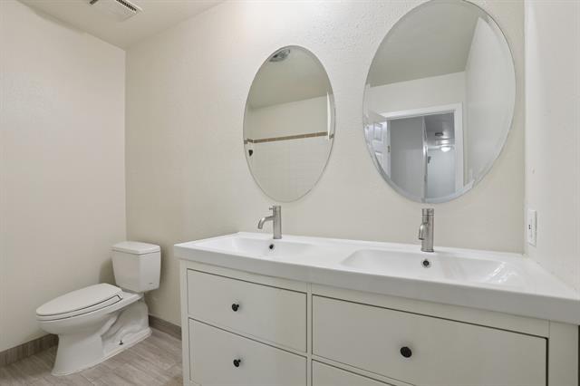 Building Photo - 12702 Lamppost Ln