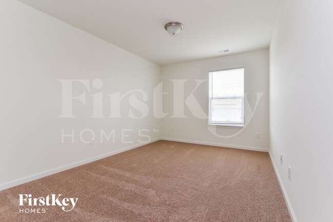 Building Photo - 8115 Fisher Bend Dr