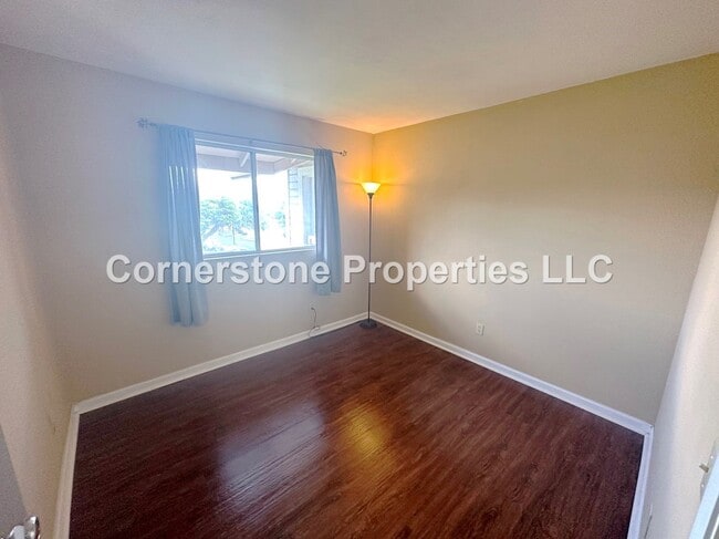 Building Photo - 94-545-545 Lumiaina St