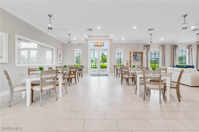 Building Photo - 15245 Wildflower Cir