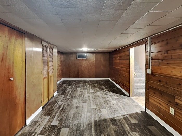 Building Photo - 1103 44th Ave NE