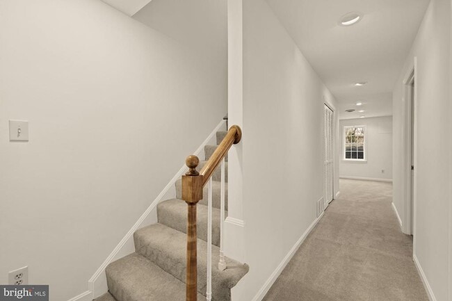 Building Photo - 2 Spindrift Way