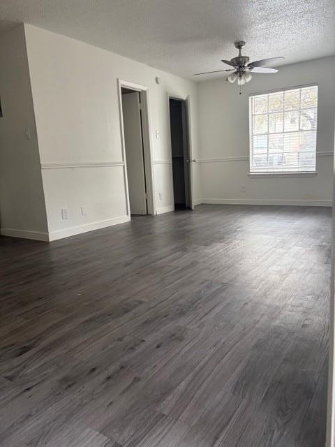 Building Photo - 1300 Parker Ln